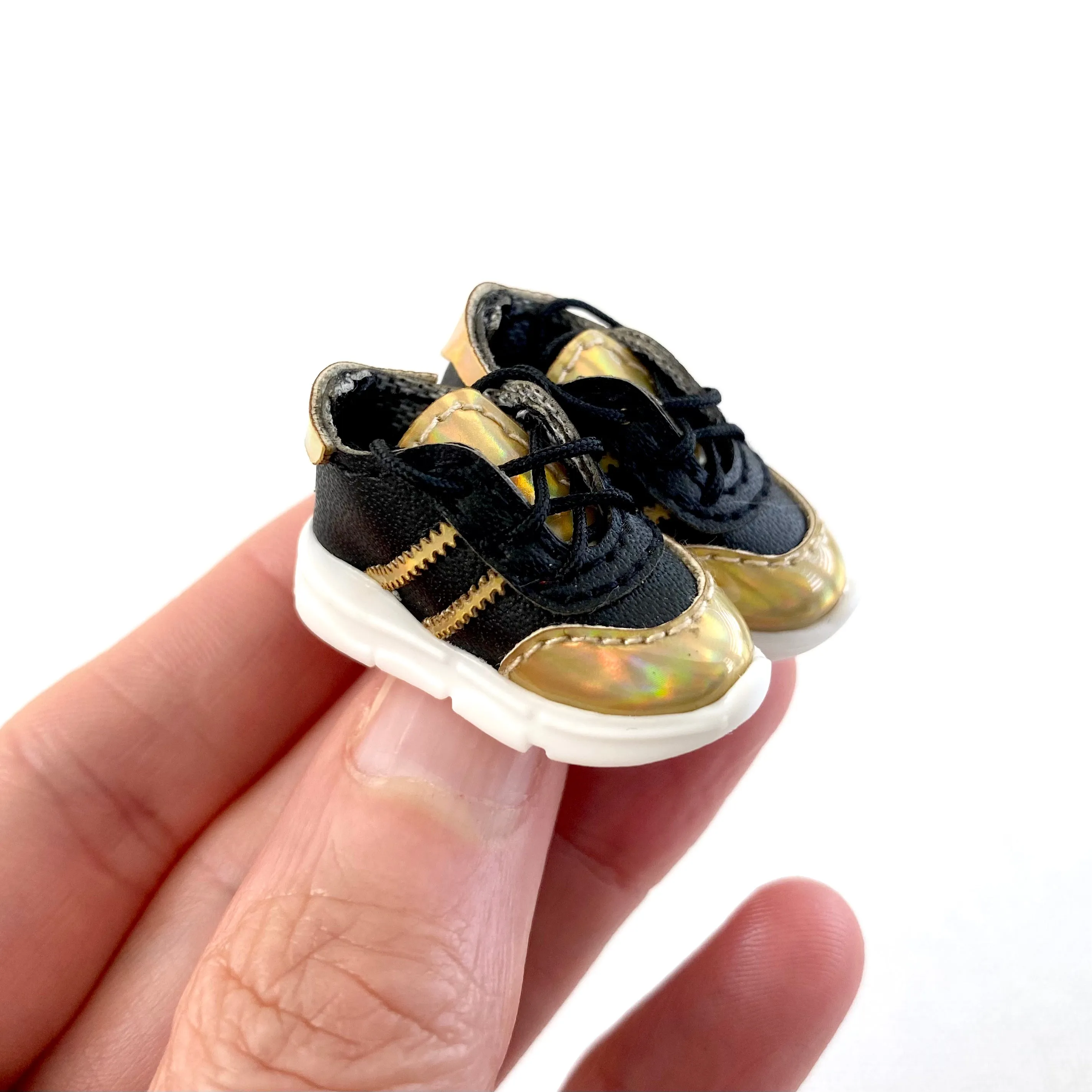 Blythe doll trainers Black Gold sports shoes