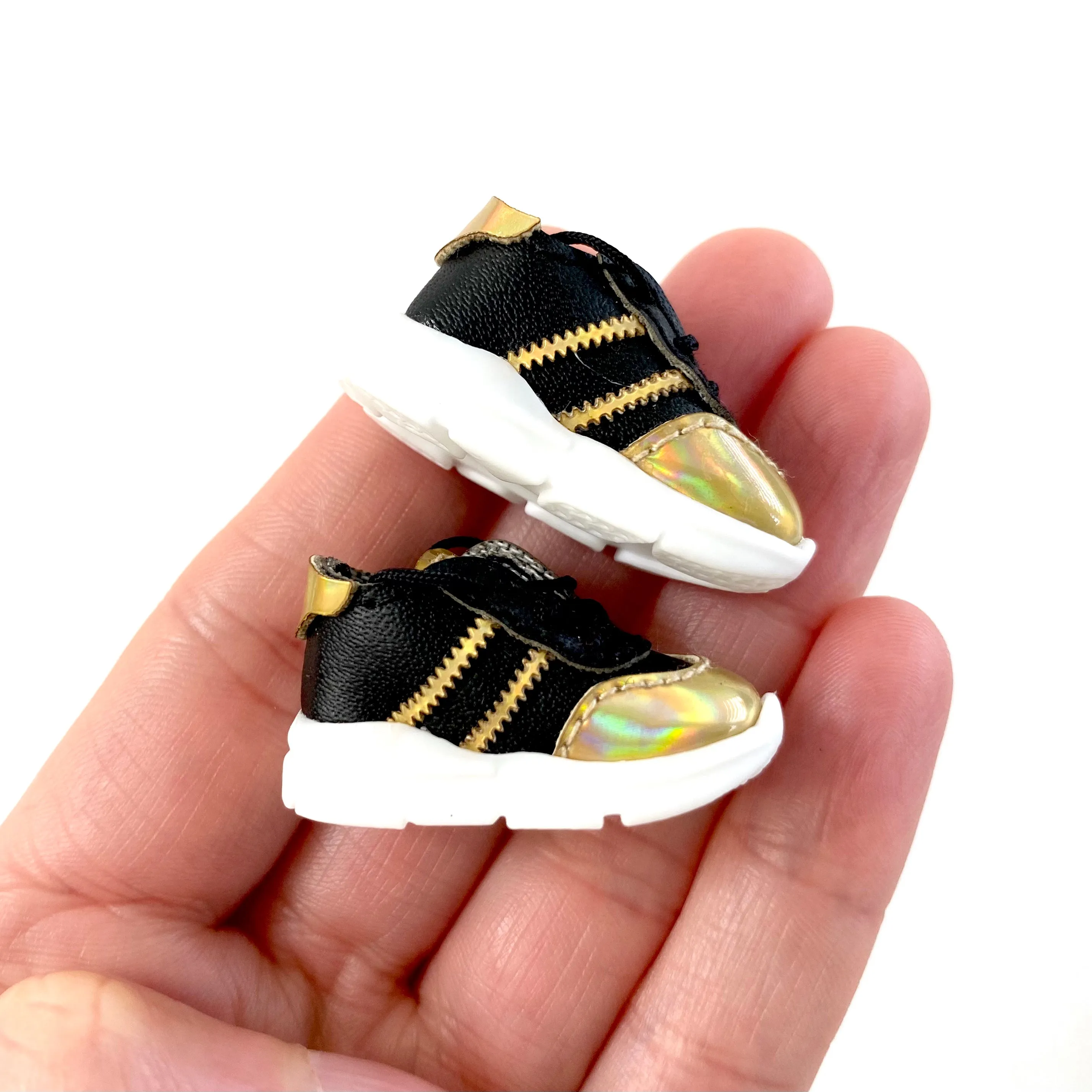 Blythe doll trainers Black Gold sports shoes