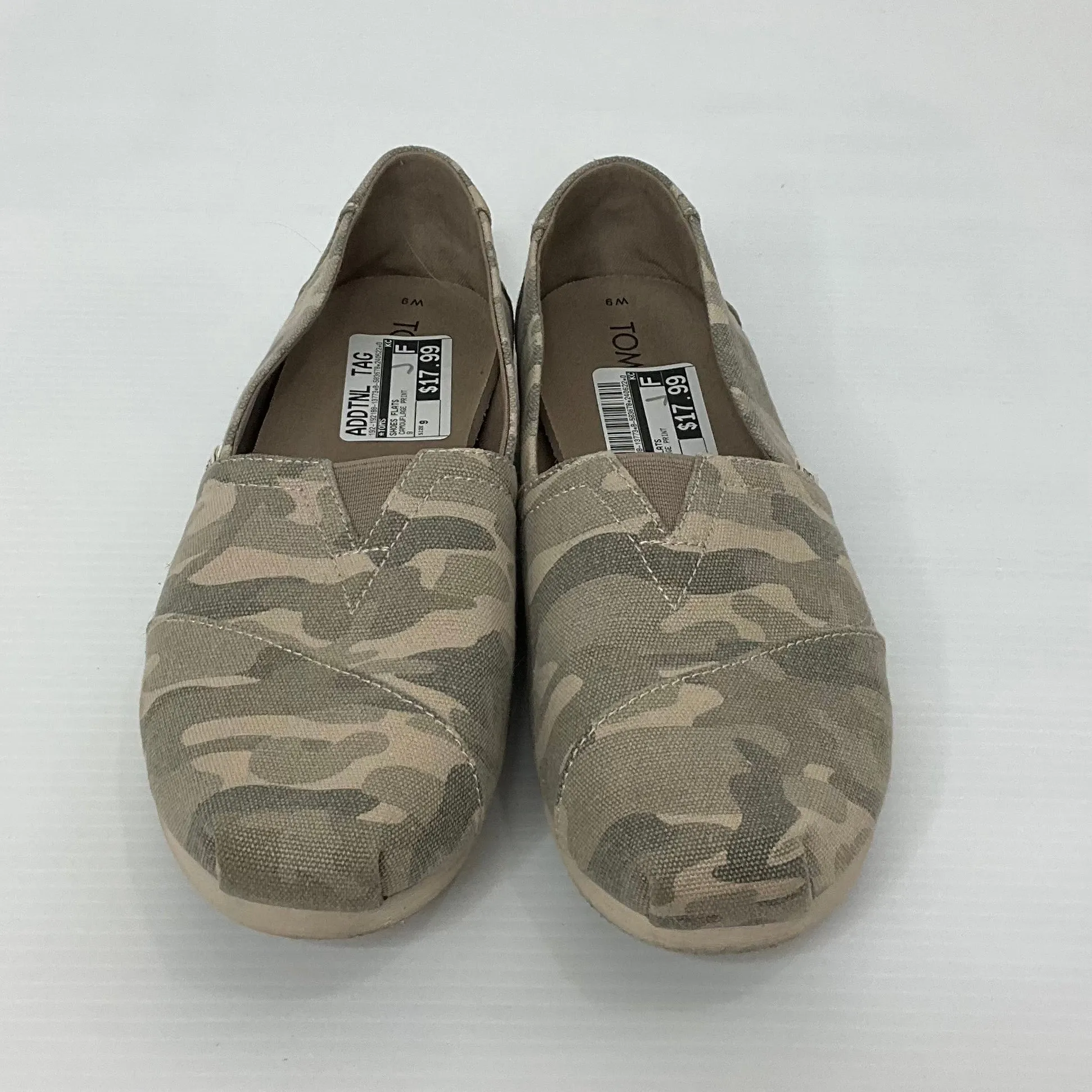 Camouflage Print Shoes Flats Toms, Size 9