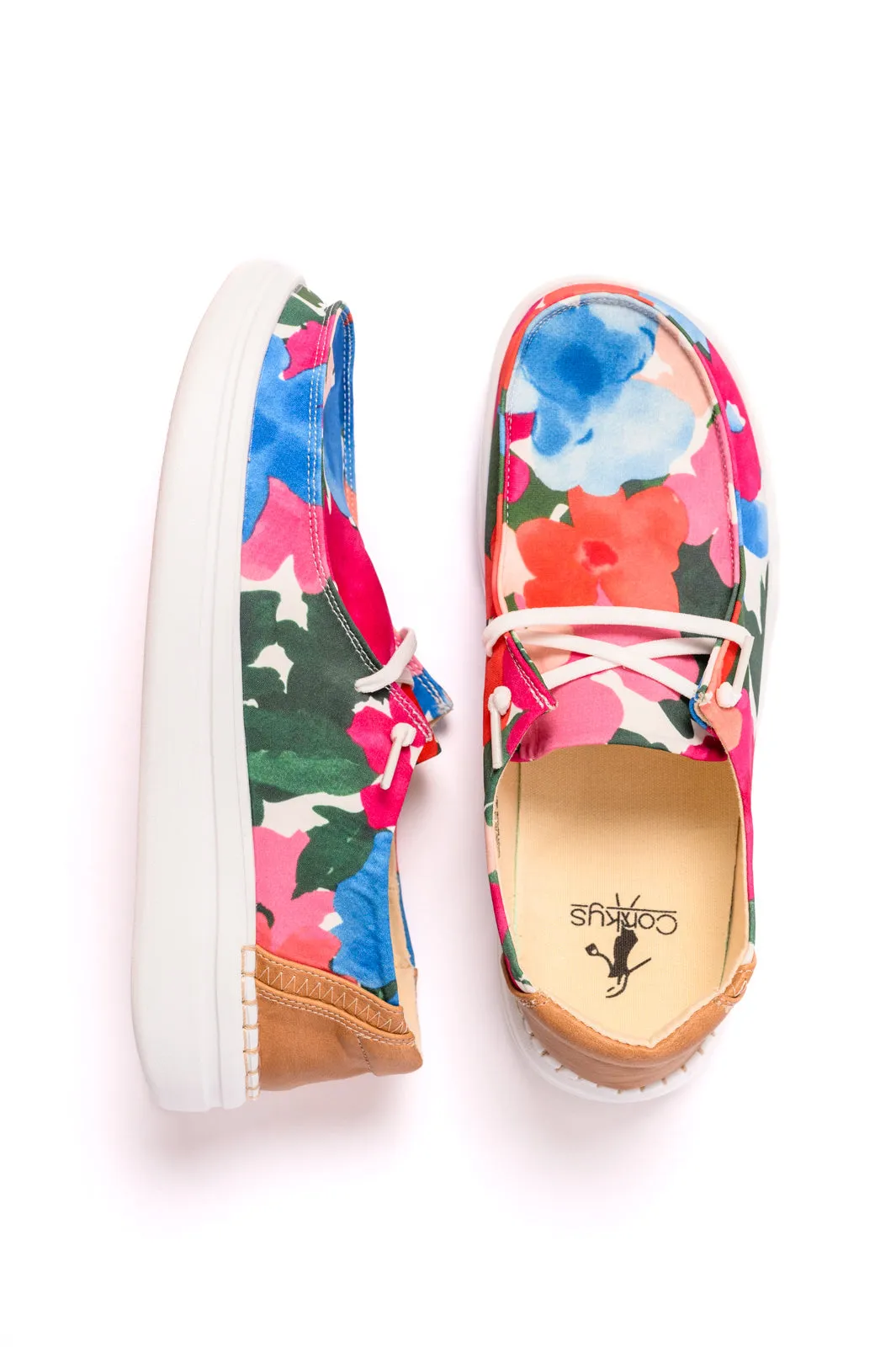 Kayak 2 Shoes in Floral - 11/25